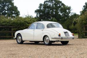 Image 39/50 of Jaguar Mk II 2.4 (1967)