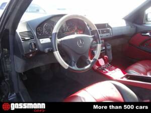 Bild 11/15 von Mercedes-Benz SL 320 (2000)