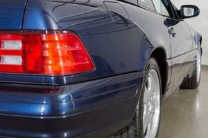 Afbeelding 18/36 van Mercedes-Benz SL 320 (2000)