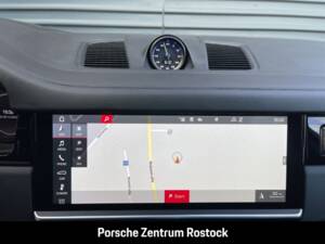 Imagen 10/31 de Porsche Cayenne Turbo S E-Hybrid (2020)