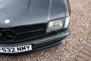 Image 32/50 of Mercedes-Benz 560 SEC 6.0 AMG (1989)