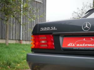 Imagen 9/28 de Mercedes-Benz 500 SL (1990)