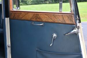 Bild 17/50 von Rolls-Royce 20/25 HP Sport Saloon (1933)