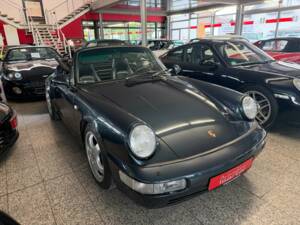 Immagine 36/40 di Porsche 911 Carrera 4 (1990)