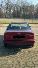 Bild 6/57 von BMW 320i (1993)