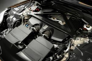Bild 36/51 von Aston Martin DB12 Volante (2024)