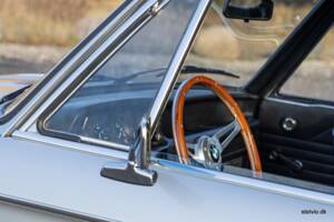 Bild 23/53 von BMW 2002 tii (1974)