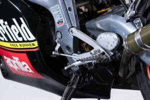 Bild 23/50 von Aprilia DUMMY (1998)