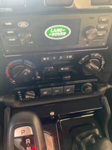 Afbeelding 43/43 van Land Rover Defender 90 Works V8 &quot;70th Edition&quot; (2018)