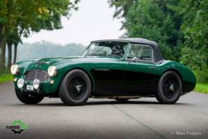 Image 44/59 of Austin-Healey 100&#x2F;6 (BN6) (1958)