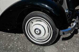 Image 25/50 of Mercedes-Benz 170 S (1950)