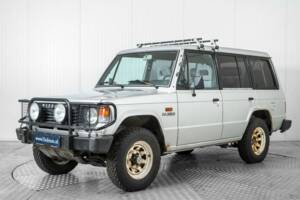 Image 1/50 of Mitsubishi Shogun TD (1987)