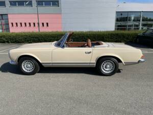 Immagine 12/50 di Mercedes-Benz 280 SL (1969)