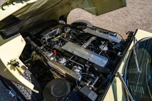 Bild 20/30 von Jaguar E-Type V12 (2+2) (1971)