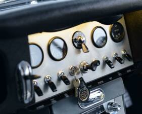 Image 46/50 de Jaguar Type E 3.8 (1962)