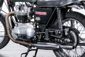 Image 11/50 of Triumph DUMMY (1974)