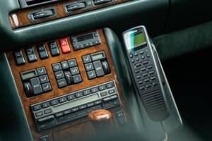 Image 34/54 of Mercedes-Benz 500 SEL (1992)