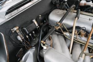 Bild 20/40 von Mercedes-Benz 300 SE (1965)