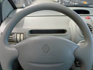 Imagen 40/40 de Renault Twingo 1.2 (2000)