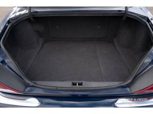 Image 30/31 of Jaguar XJR 4.0 (1999)