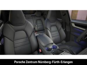 Bild 12/16 von Porsche Cayenne S E-Hybrid (2026)