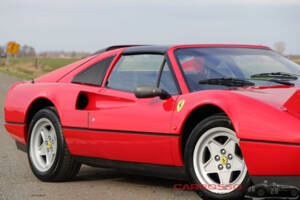 Afbeelding 24/44 van Ferrari 328 GTS (1987)