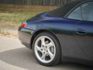 Bild 25/46 von Porsche 911 Carrera 4S (1900)