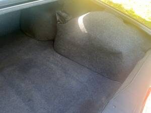 Bild 8/19 von BMW 732i (1984)