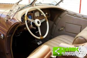 Afbeelding 4/10 van Auburn Speedster 851 (1974)