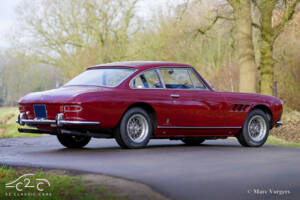 Bild 59/71 von Ferrari 330 GT 2+2 (1966)