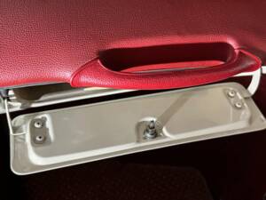 Imagen 32/56 de Volkswagen 1600 TL (1966)
