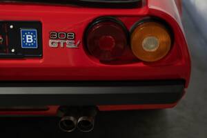 Bild 55/85 von Ferrari 308 GTSi Quattrovalvole (1985)