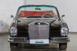 Image 5/34 of Mercedes-Benz 280 SE (1966)