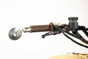 Image 35/50 of Moto Guzzi V 35 Imola II (1983)