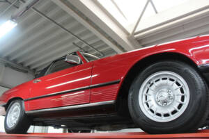 Image 7/50 de Mercedes-Benz 280 SL (1982)