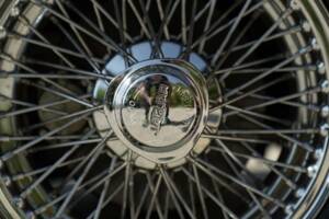 Bild 28/50 von Jaguar E-Type (1968)