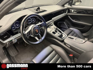 Image 9/15 of Porsche Panamera Turbo (2017)
