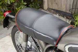 Image 26/40 of Norton Model 30 International (1957)
