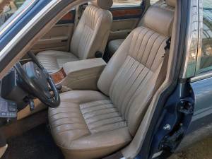 Image 14/29 of Jaguar Sovereign 3.6 (1988)