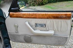 Bild 37/50 von MG RV8 (1995)