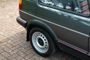 Bild 29/50 von Volkswagen Golf II GTi 1.8 (1986)