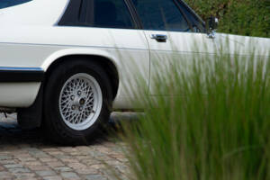 Bild 8/39 von Jaguar XJ-S V12 (1989)