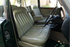 Obraz 29/50 pojazdu Bentley T 1 (1973)