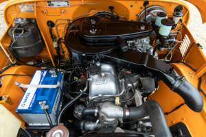 Image 17/50 of Toyota Land Cruiser FJ 40 (1980)