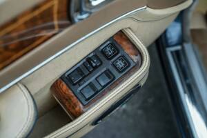 Imagen 31/55 de Jaguar XJ 40 (XJ-R) (1990)