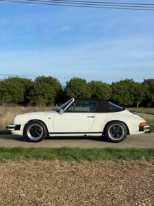 Bild 6/15 von Porsche 911 Carrera 3.2 (1985)