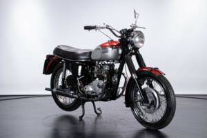 Image 5/50 of Triumph T 100 Daytona (1969)