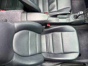 Bild 32/50 von Porsche 911 Carrera (2003)