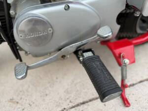 Bild 16/26 von Honda CZ 100 (1963)