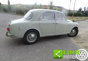 Image 8/10 of Lancia Appia C10 (1957)